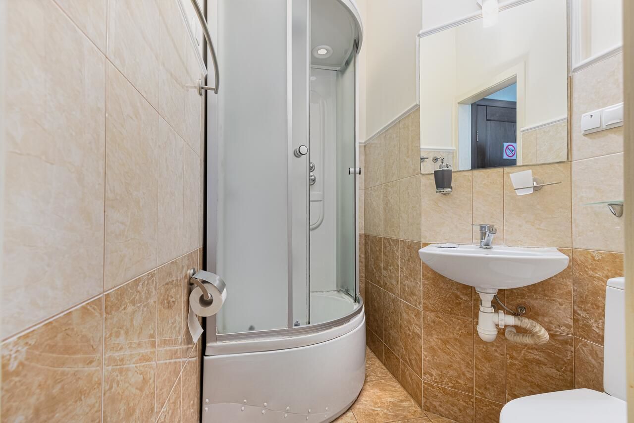 Апарт-отели ApartHotel LeonRooms Одесса-17